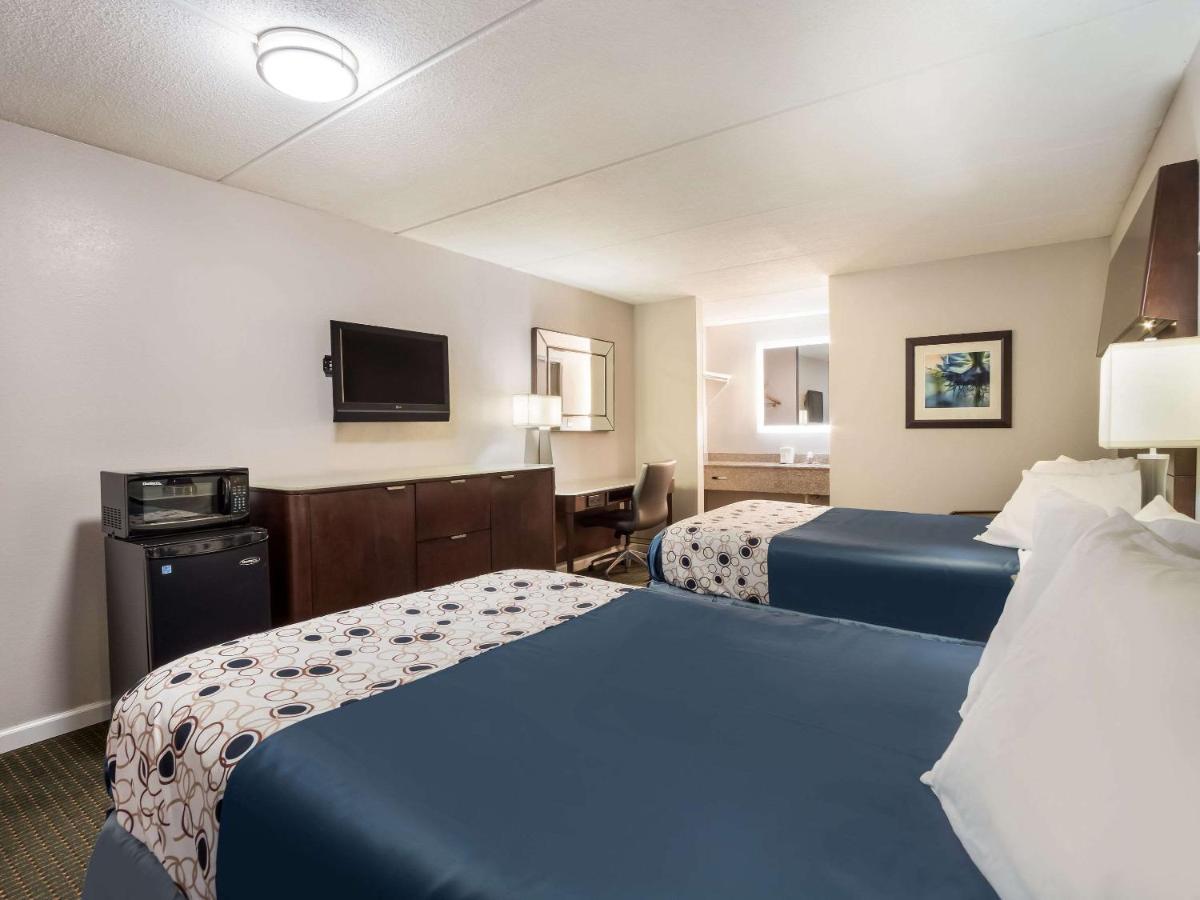 Rodeway Inn Greenwood Ngoại thất bức ảnh