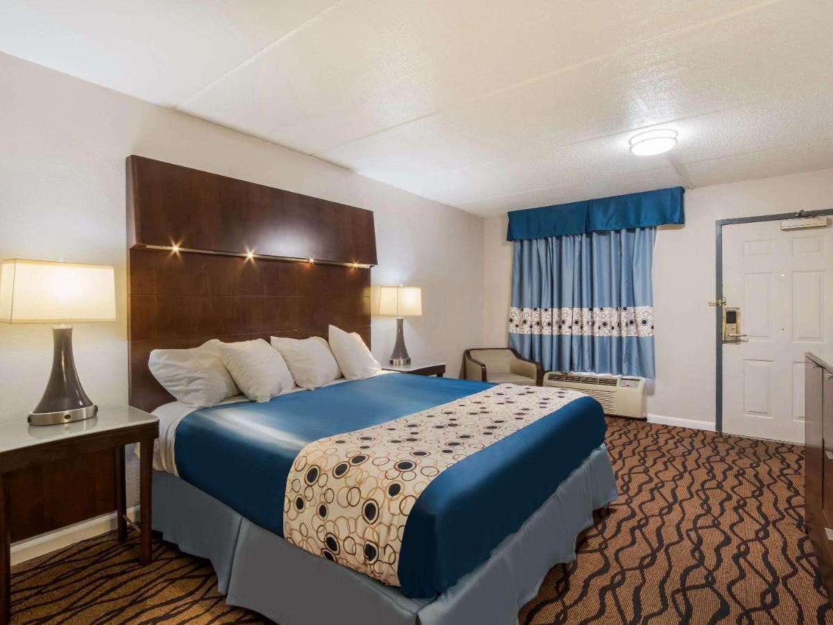 Rodeway Inn Greenwood Ngoại thất bức ảnh