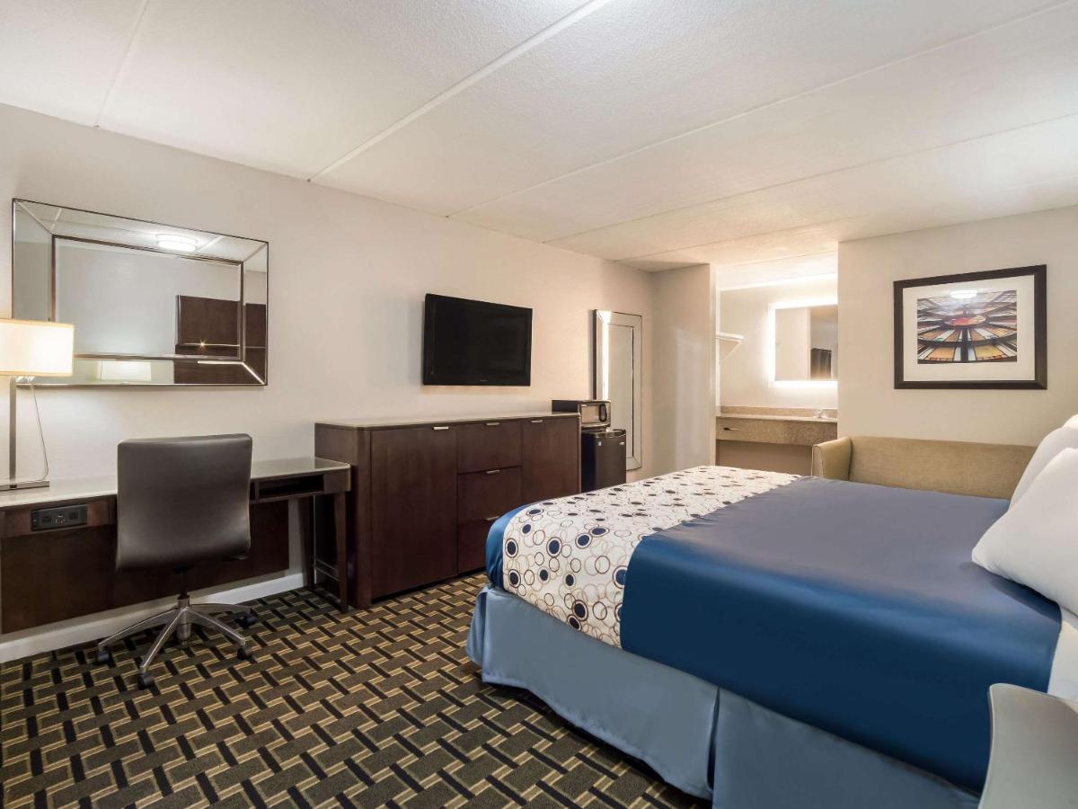 Rodeway Inn Greenwood Ngoại thất bức ảnh